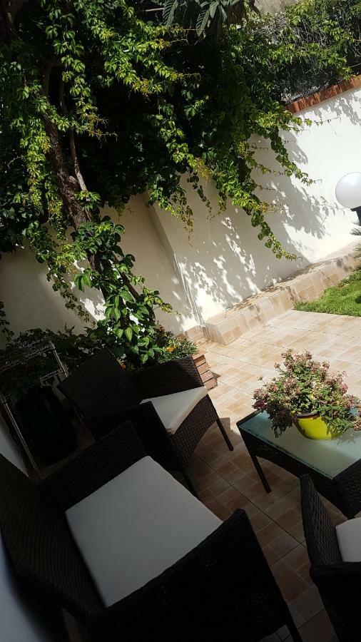 Casa Gialli CTA Exterior foto
